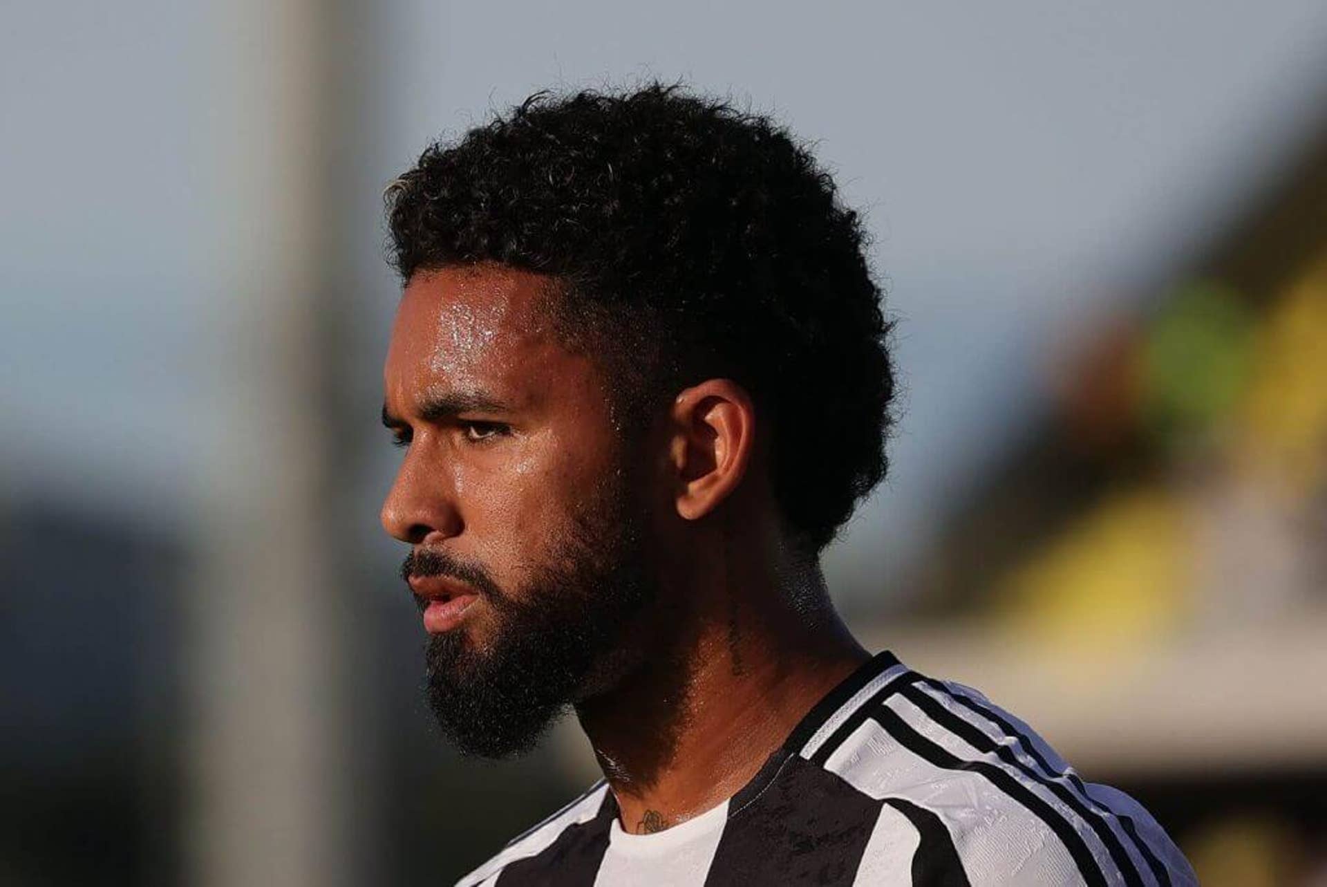 Douglas Luiz Juventus