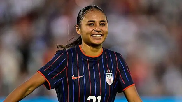 Alyssa Thompson to Chelsea